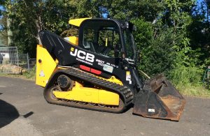RB Civils mini digger on site